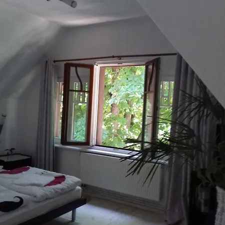 Bialy Apartment